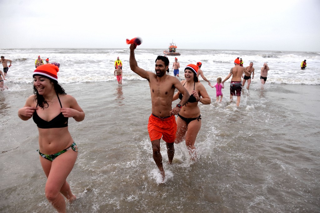 ../Images/Nieuwjaarsduik Nederzandt 2018 120.jpg